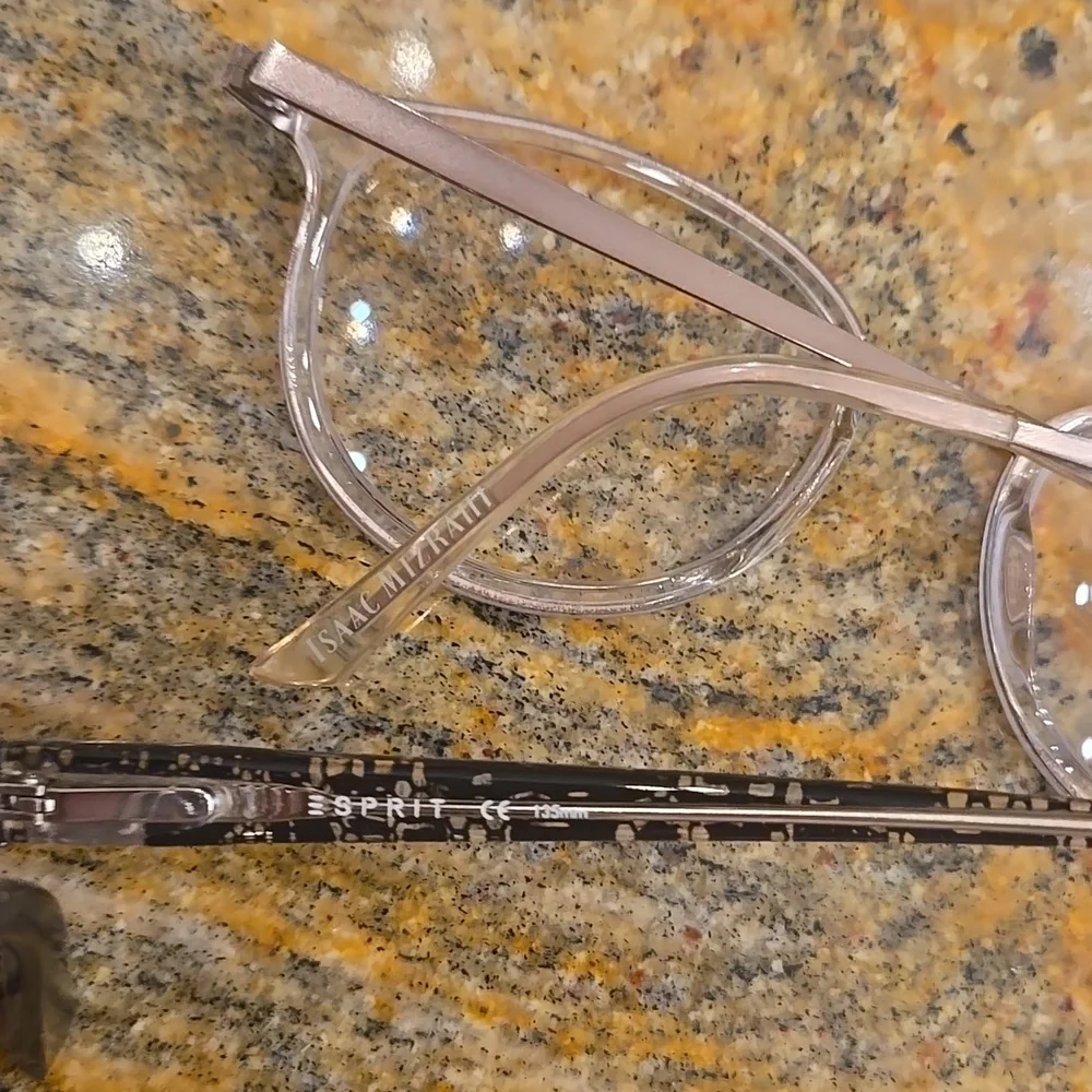 Michael Kors  Case  and  Eyewear